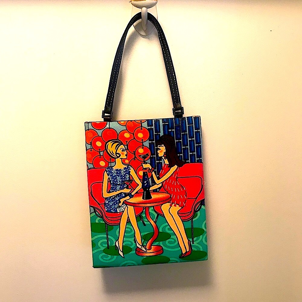 Small Novelty Purse cocktails with a friend